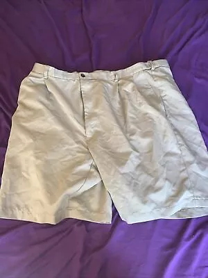 Haggar Mens Shorts Sz 44 Cool 18 Performance No Iron Khaki Golf • $10