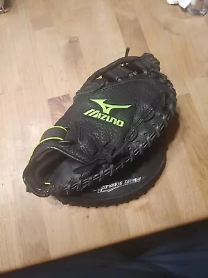 Mizuno GXS101 Black Adjustable 32.50  Youth Softball Glove Catchers Mitt RHT • $60