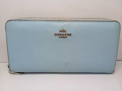 Coach Pebbled Sky Blue Leather Women’s  Long Zip Around Accordion Wallet • £12.06