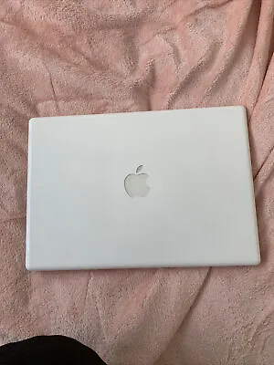 Apple MacBook A1181 13.3  Laptop - MA254LL/A (May 2006) • $110