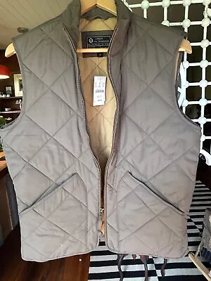 J Crew Mens Outerwear Quilted Vest Size S. Color Khaki Green. New • $29