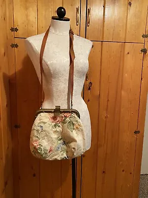 Vintage 33 East Etra Handbag Italy Floral Carpet Bag. Brass Clasp Leather Strap • $18.50