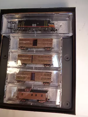 N Scale Micro-Trains Line Southern Pacific Weathered Cattle Car Train Set • $150