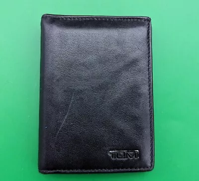 TUMI Black Leather DELTA L-Fold Wallet With RFID ID Lock - Retail $135 - EUC • $71.99