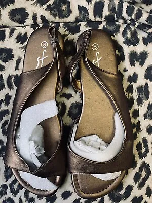 £3.99 • Buy Bronze Sandals Shoes Size 3/5/8