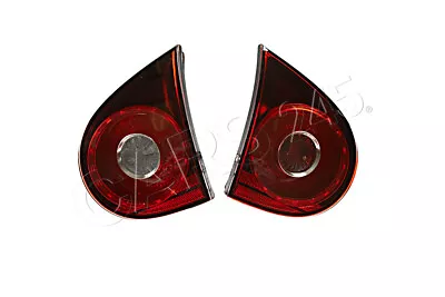 $116.04 • Buy Rear Light DARK RED Right+Left Set For VW Golf Mk5 2005-2008 MAGNETI MARELLI