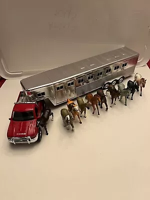 New-Ray Toys Red Ford F350 With Horse Trailer 1:32 Scale Die-Cast & 10 Horses • $14.50