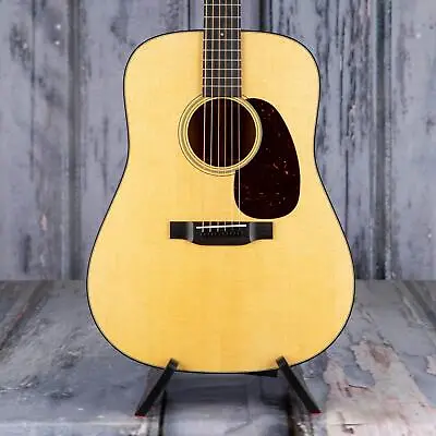 Martin D-18 Dreadnought Natural • $2799