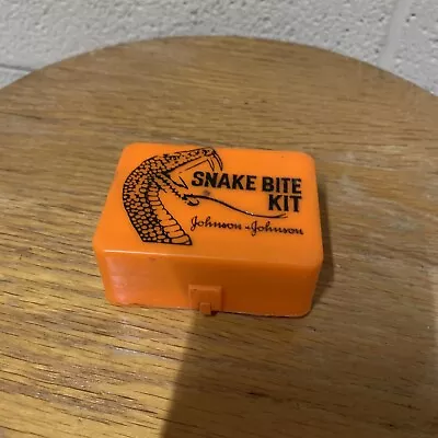 5Z Vintage Snake Bite Kit Johnson & Johnson Carrying Case Accessories Hiking • $20