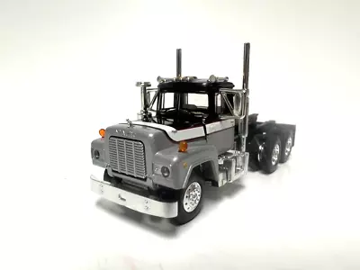 Dcp First Gear 1/64 Scale  R Model Mack Day Cab Black & Silver White Stripe • $59