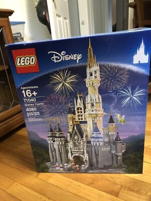 $375 • Buy LEGO 71040 Disney Castle BRAND NEW AND SEALED Retired Set EXCELLENT Box