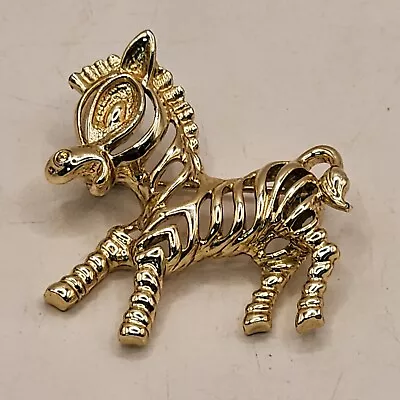 Vintage Sarah Coventry Zebra Brooch Gold-tone Pin Signed • $5