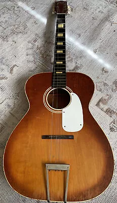 $128 • Buy Vintage 1960s Harmony Silvertone H615 Acoustic Guitar