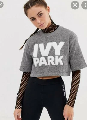 $25 • Buy ***ivy Park Medium 8 10 12 Cropped Grey Top Sweat Shirt****