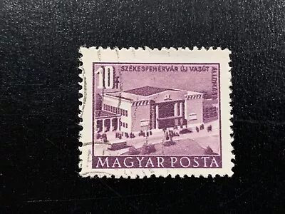 Hungary Magyar Posta 1952 Buildings 10f Violet Szekesfehervar Uj Vasut - Used • $0.64