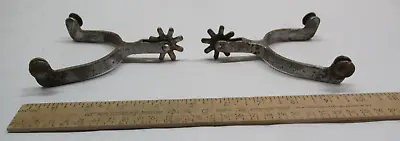 Pair Fixed Button COWBOY SPURS -  KOREA - DAMAGED As/Is - Listing #7182303 • $22.07