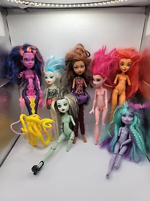 Lot 7 Monster High Dolls Parts Repair they Need Tlcone Is Complete  • $30