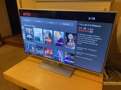 £115 • Buy PANASONIC TX-L42E6B 42inch VIERA LCD SMART TV - WITH STAND & REMOTE