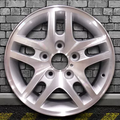 Machined Medium Sparkle Silver OEM Wheel For 2002-2004 Chevy S10 4x4 - 15x7 • $183