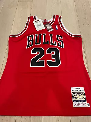 100% Authentic Michael Jordan Mitchell Ness 97 98 Bulls Jersey Size 44 L Mens • $210