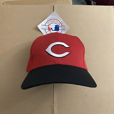 NWT Vintage Cincinnati Reds Snapback Hat Baseball Cap Plain Logo MLB 90s New • $29.99