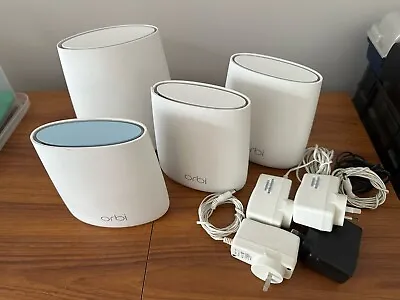 Netgear Orbi RBR20 RBS20 WiFi AC2200 Whole Home Mesh Router And 3 Satellites • $435