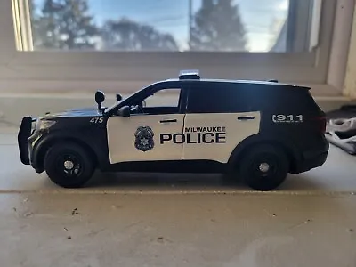 Custom Police 2022 Motormax Milwaukee Wisconsin Police Dept Patrol Unit • $70