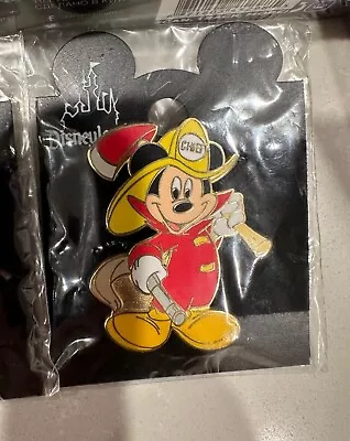 Disney Pin 658 DLR Firefighter Chief Mickey Mouse Fireman Hat Disneyland 2000 • $49