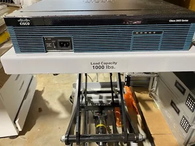 $150 • Buy Cisco 2900 Series Router