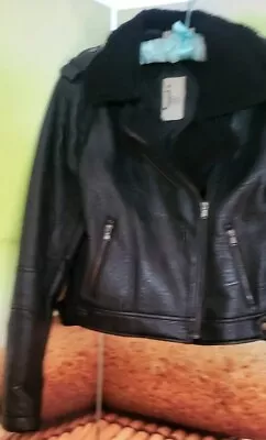 Jkt Vegan Brand Faux Leather Sherpa Biker Moto Black Jacket Sz Small MAKE OFFER! • $10