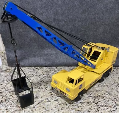 *VINTAGE* 1960s NYLINT MICHIGAN Shovel Crane T-24 Toy (Original Owner) • $117