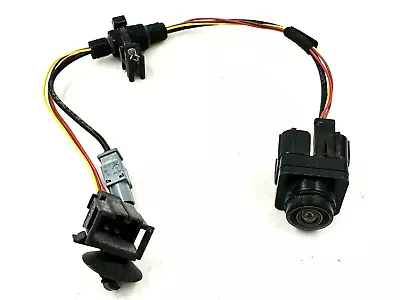 OEM 14-17 Volkswagen Tiguan Rear View Reverse Parking Camera 5N0 980 121 C • $77.07