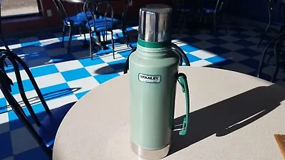 Vintage Stanley Thermos 2 Quart Vacuum Bottle W/ Handle A14 • $16.99
