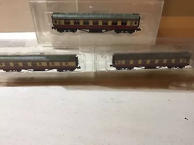 3 Graham Farish Stanier Coaches N Gauge (accessories Included) • £75