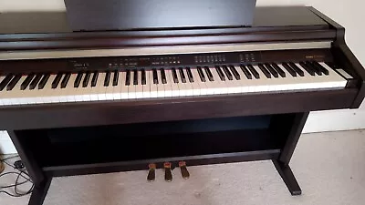 Yamaha Clavinova CLP-930 Piano In Rosewood Excellent Condition • £599