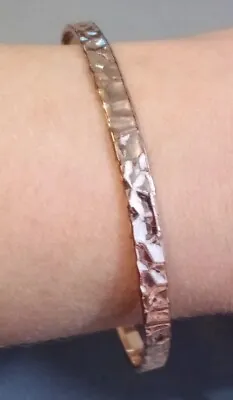 Hammered Pink Rose Gold Tone Metal Bangle Bracelet Vintage • $9.95