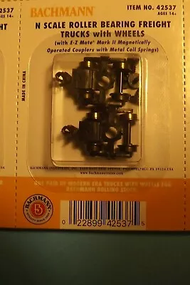 Bachmann 42537 N SCALE ROLLER BRNG TRUCKS W/ AXLES & Z-Mate Knuckle Couplers (2) • $11