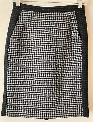 J. Crew Factory Women's Size 00 The Pencil Skirt Gray Houndstooth Wool Blend • $21