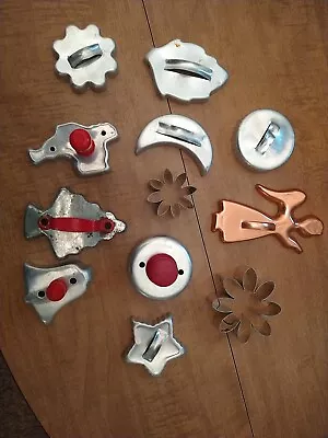 $8 • Buy Lot Of 12 Vintage Metal Aluminum Christmas Holiday Handle Cookie Cutters