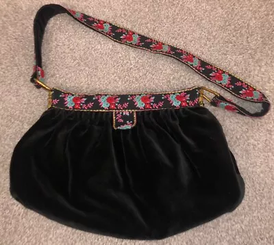 Carpet Bags Of America Vintage Black Velvet Purse Handbag Hinged Closure Floral • $8