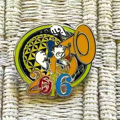 WALT DISNEY WORLD 2016 Donald Duck With Tuba & Epcot's Spaceship Earth Pin • $0.99