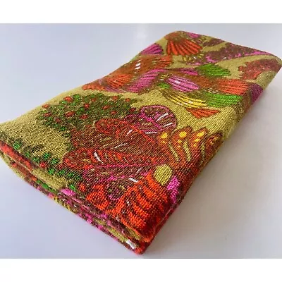 Vintage 1970s Bath/beach Towel Colorful Print Olive Green Hot Pink 51  X 35  • $80