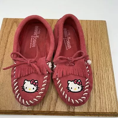 Girls Minnetonka Rose Pink Hello Kitty Moccasins Sz 11 EUC • $14.99