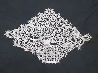 2 Pcs White Venise Venice Lace Basket Sew On Patch 5 3/8 X 3 1/2  • $2.95