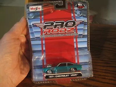 2008 Maisto Pro Rodz 1971 Chevrolet Vega 1:64    #HW 90 • $17.98