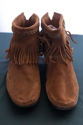 Women's MINNETONKA Ankle High MOCCASIN Boots Sz 8 FRINGED Brown SUEDE Zip Back • $25