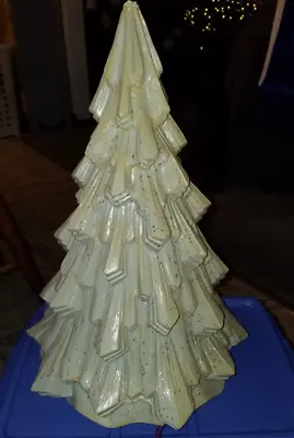 Vintage 1964 Econolite Twinkle Twee Glitter Celluloid Lighted Christmas Tree 18  • $125