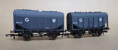 TWO Dapol B503A GW Grain Wagons Good Condition - But Please Read Notes. • £0.99