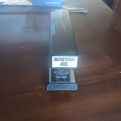 Boston Modle 40 Vintage Stapler Made In Usa Hunt Manufacturer Black • $11.95