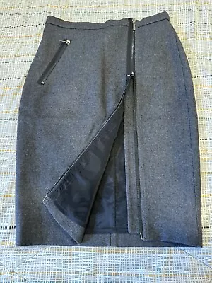 J. Crew Wool Zip Pencil Skirt Charcoal Grey Size 2 • $16.99